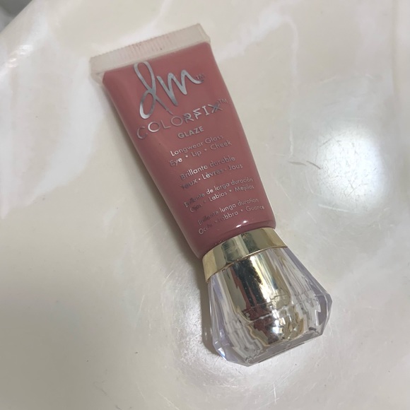 2x Danessa Myricka colorfix !!!! - Picture 1 of 4